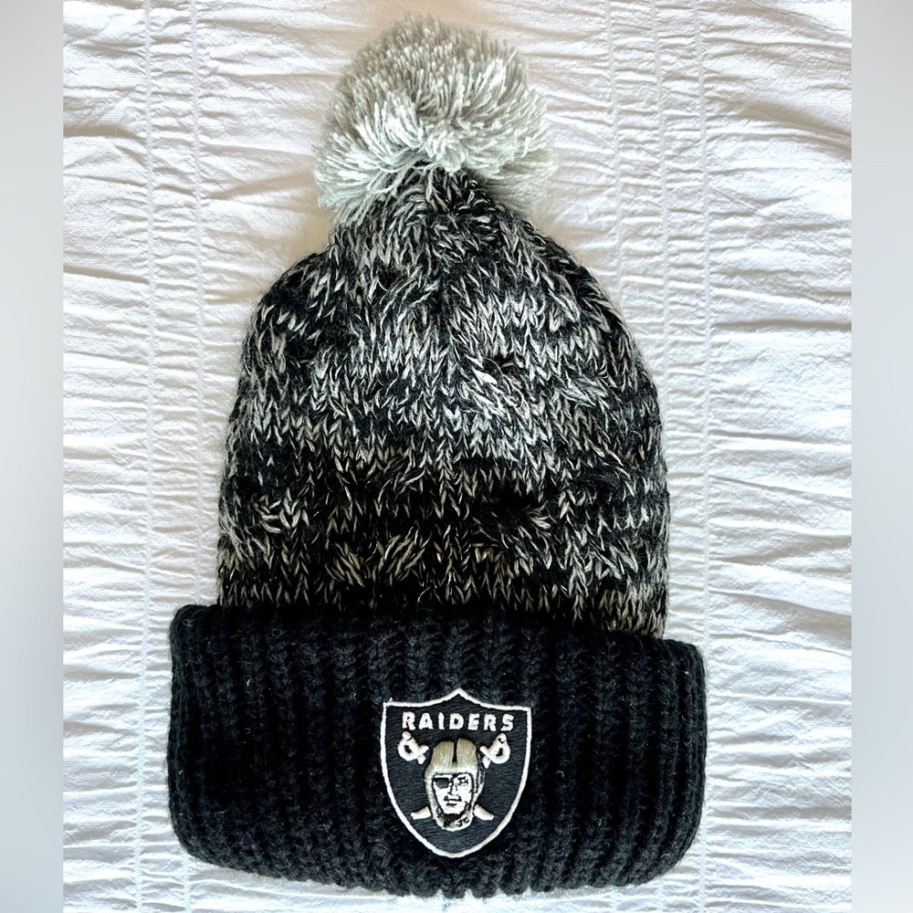 Women’s Raiders Football Beanie Hat